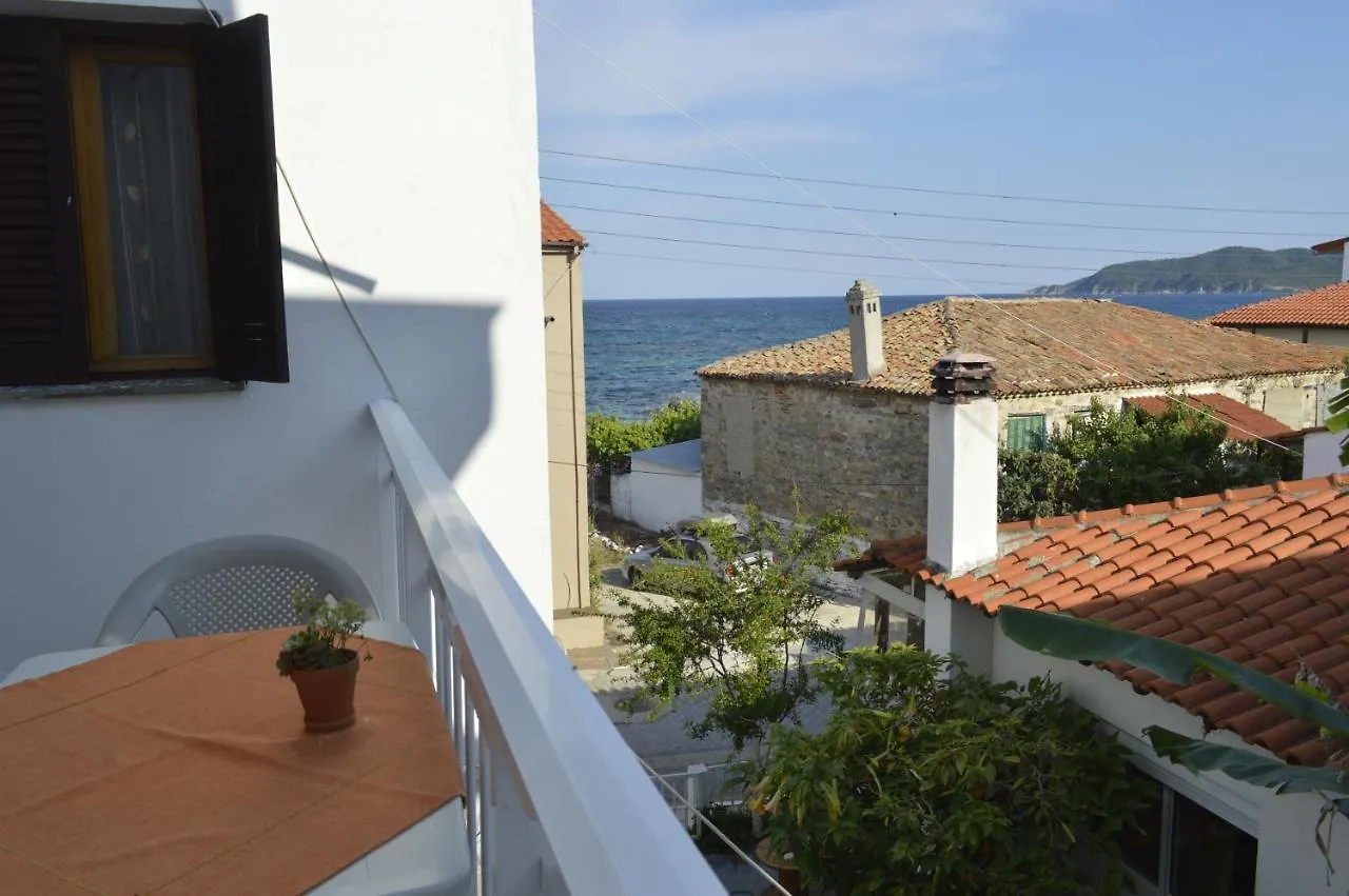 Giannas House Aparthotel Sarti 0*,  Greece