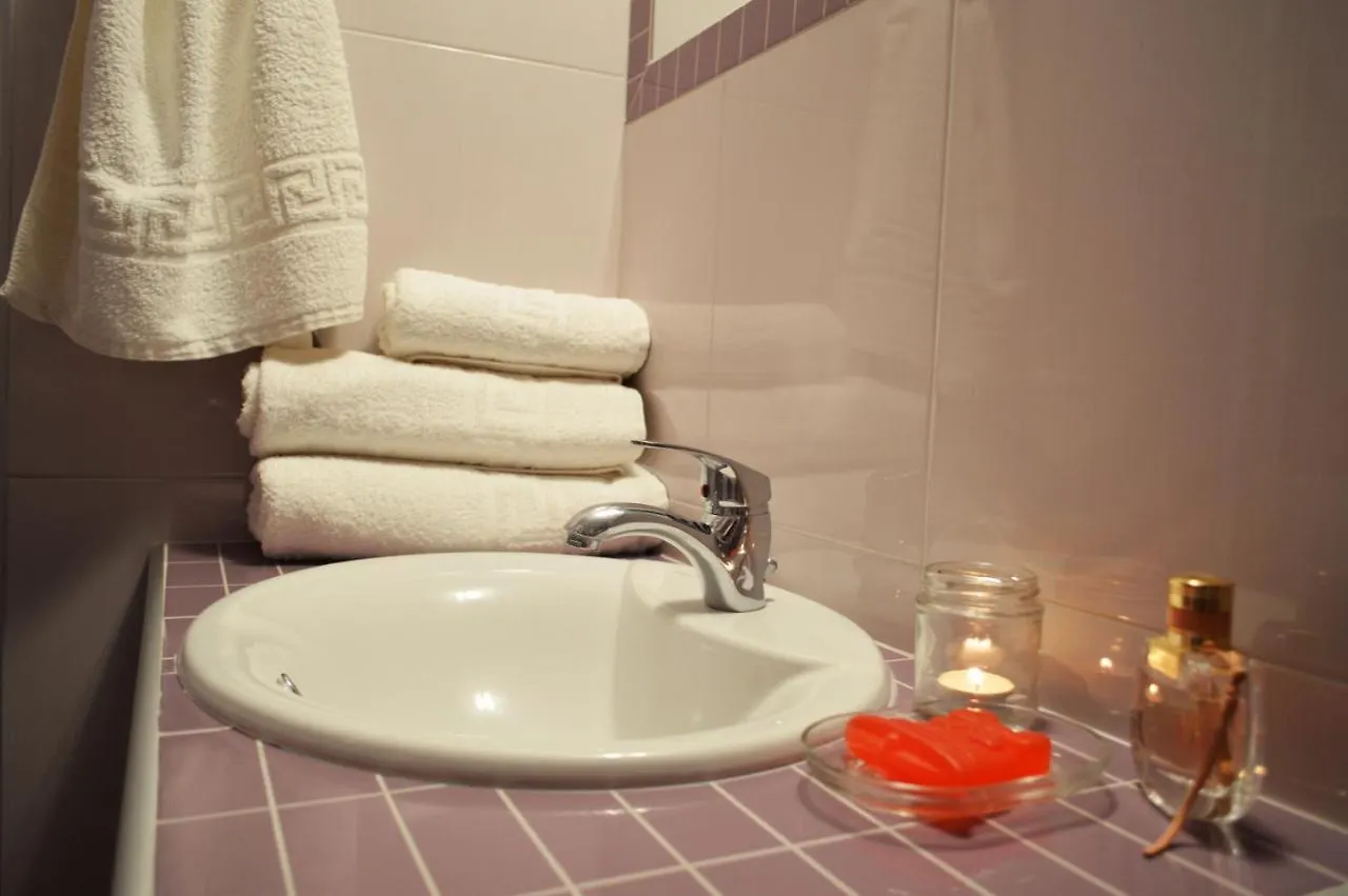 Giannas House Aparthotel Sarti